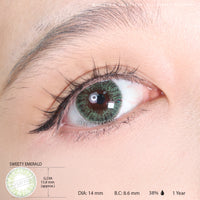 Sweety Emerald colored contacts